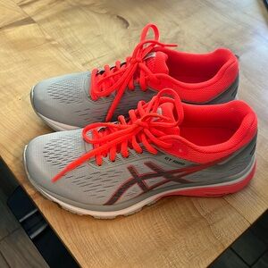 NWOT GT1000 ASICS Size 7.5